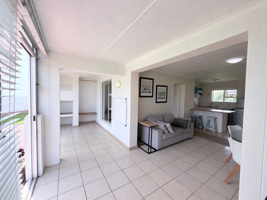 1 Bedroom Property for Sale in Bloubergstrand Western Cape